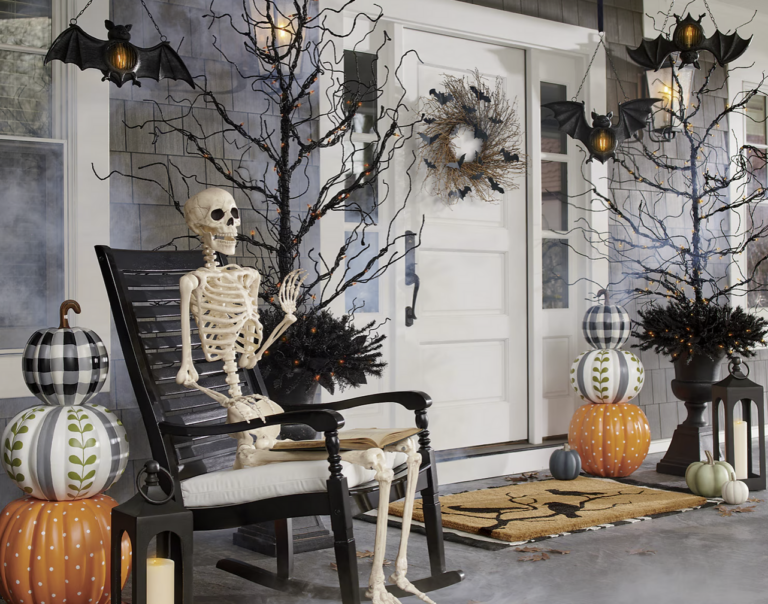 Decorate Your Front Porch for Halloween